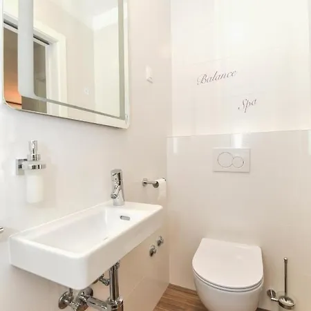 Apartment With A Parking Space - 15790 Zadar