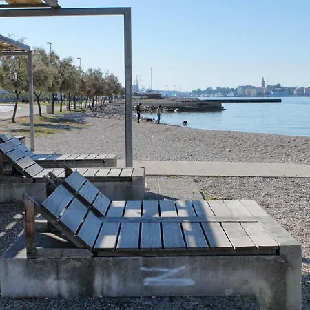 With A Parking Space - 15790 Zadar